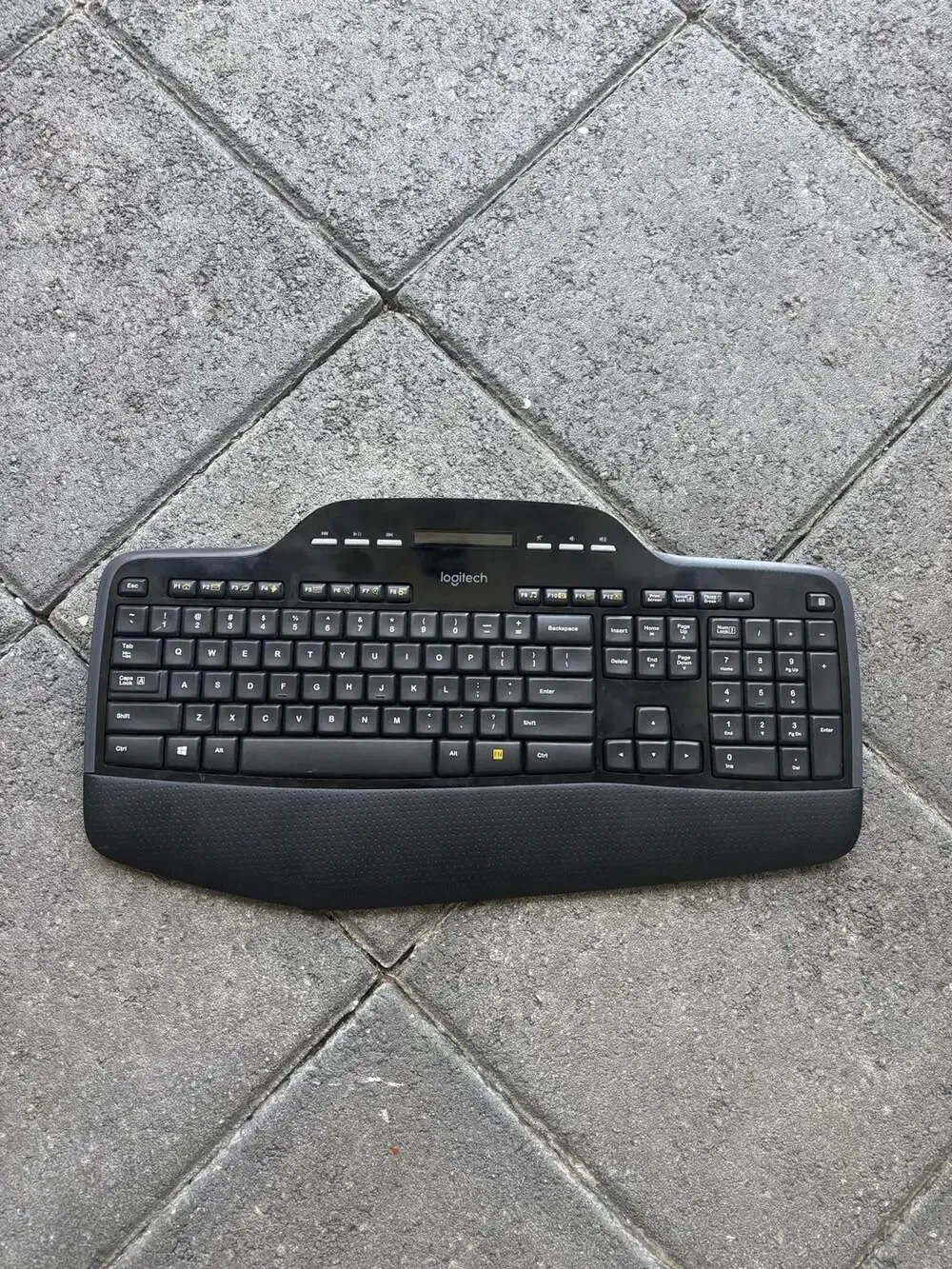 Logitech K710 Wireless Keyboard